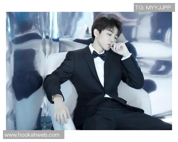 足球明星西装合影展现绅士风范与运动激情的完美结合